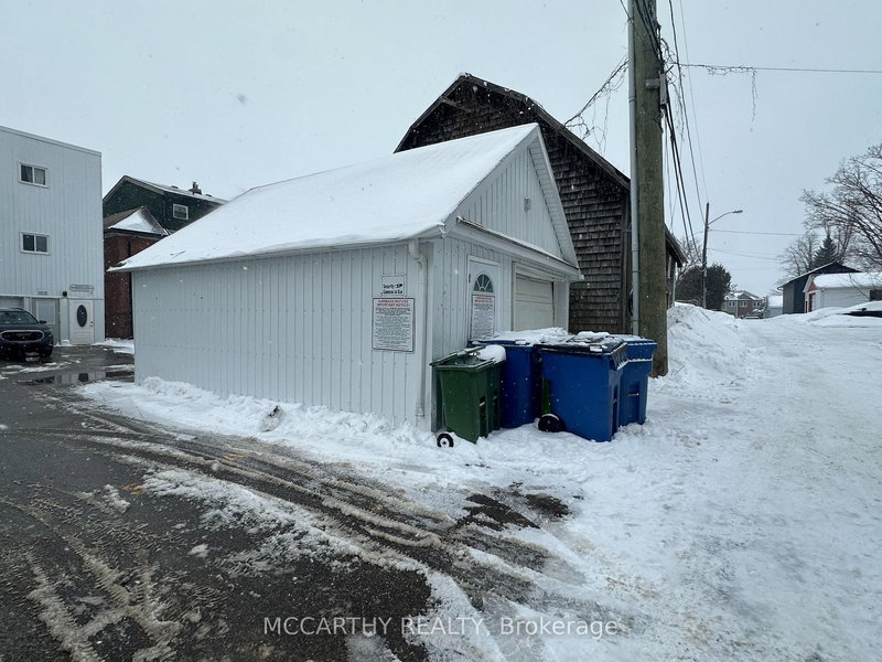 108 - Garage - 138 Main St W, Shelburne, L9V 3K9 | Image 3