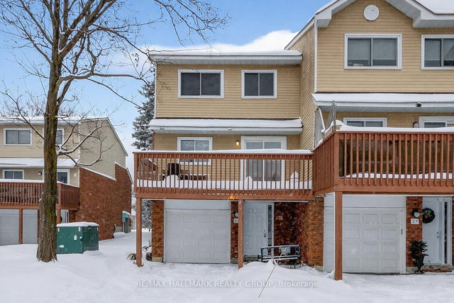 7 - 86 Esterlawn Private