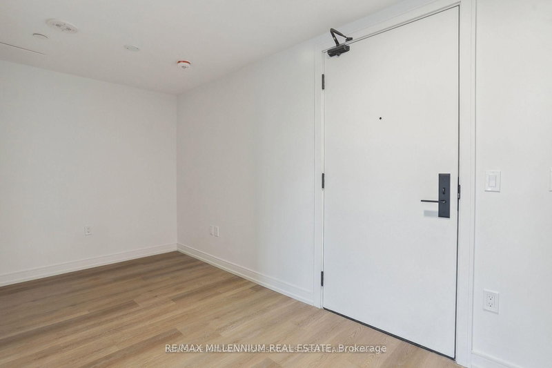 329 - 1 Jarvis St, Hamilton, L8R 3J2 | Image 2