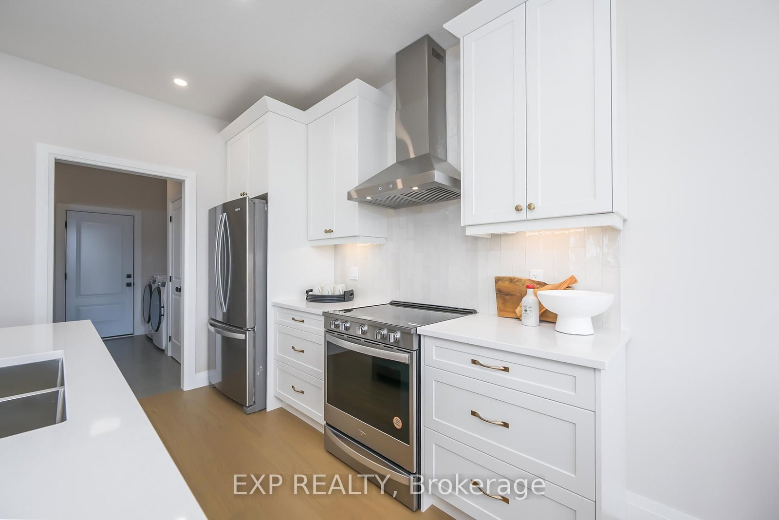 Detached House for sale at 75 Allister Drive, Middlesex Centre, Ontario, N0L 1R0 - Kilworth - MLS: X12732968