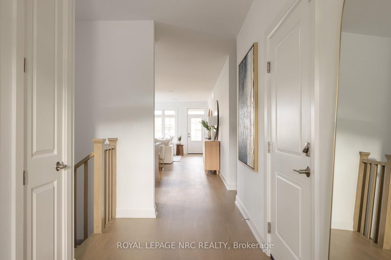 70F - 574 Seneca Dr, Fort Erie, L2A 1C2 | Image 3