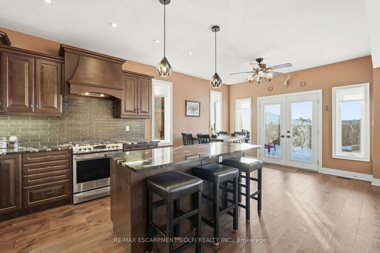 83 Homestead Way - Photo 14