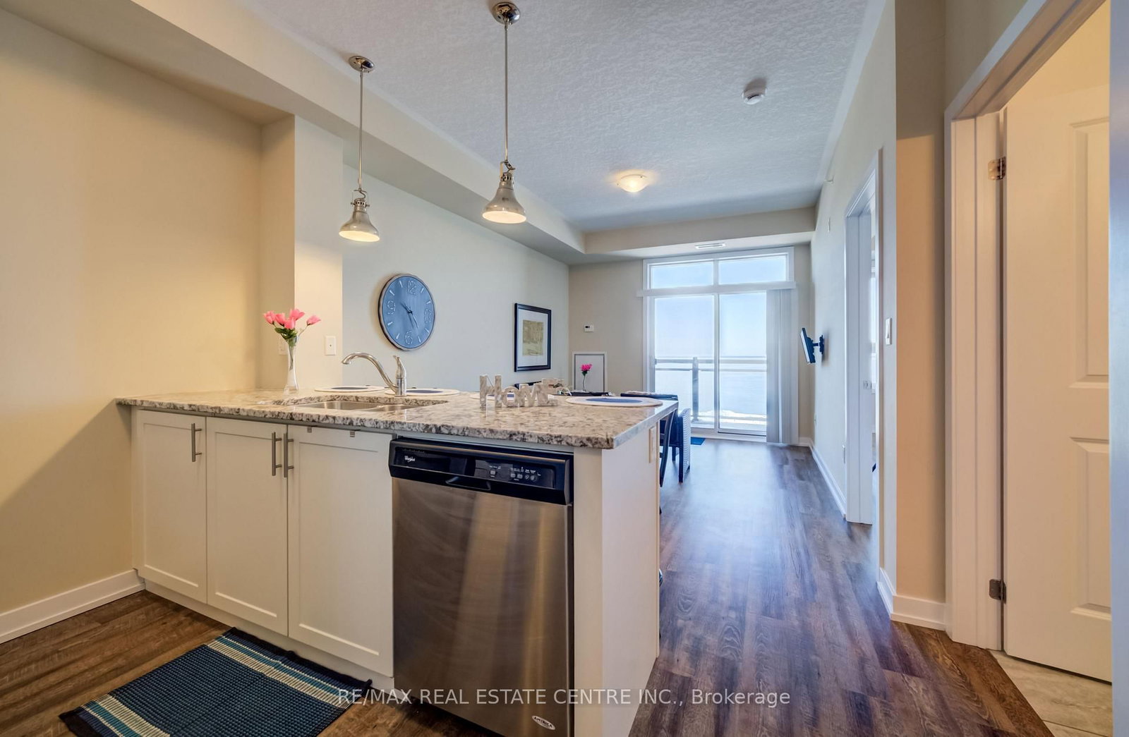 35 Southshore Crescent, Unit 303 - Photo 16