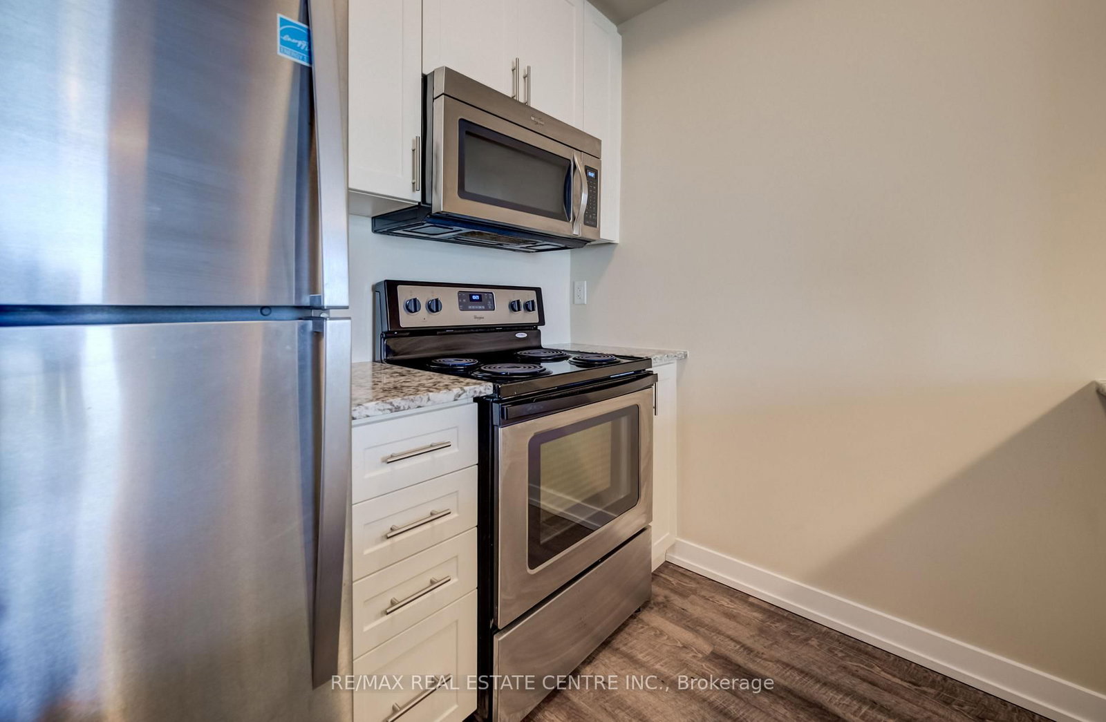 35 Southshore Crescent, Unit 303 - Photo 21