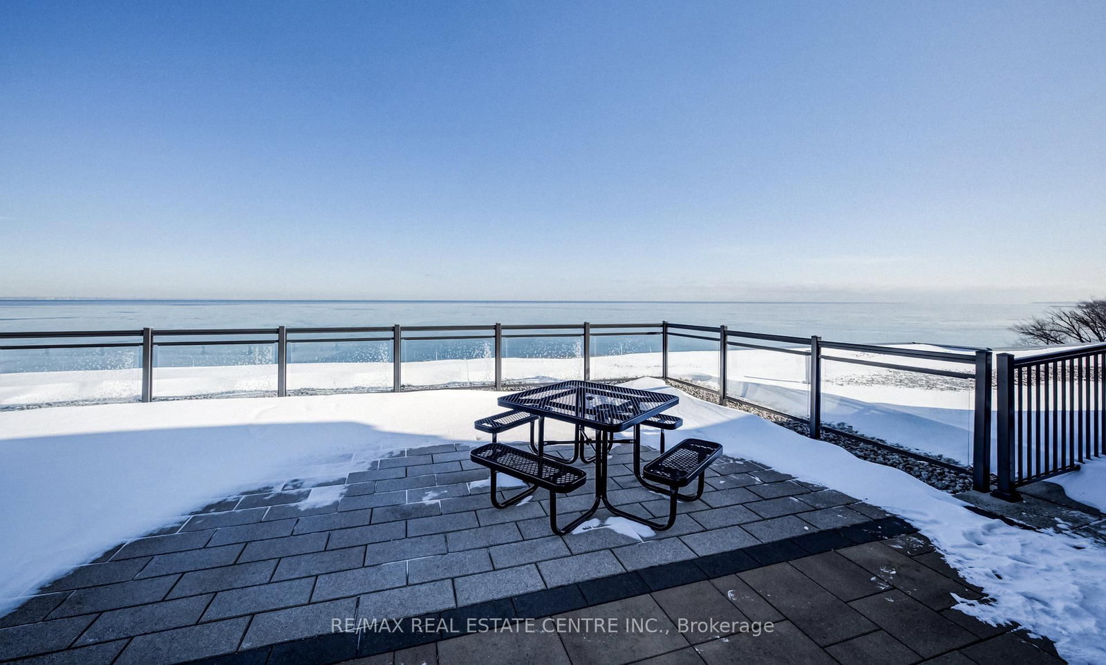 35 Southshore Crescent, Unit 303 - Photo 35