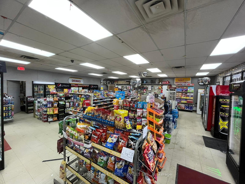 788 Colborne St, Brantford, N3S 3S4 | Image 2