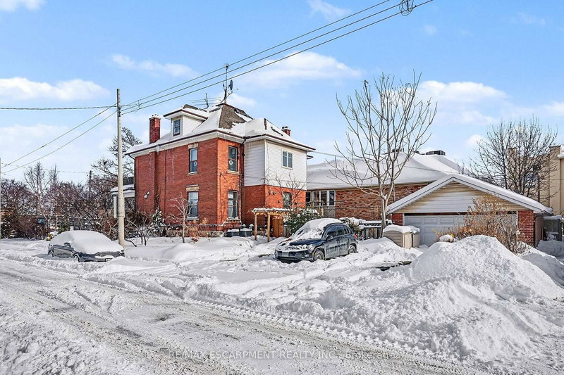 1316 King St E, Hamilton, L8M 1H3 | Image 3