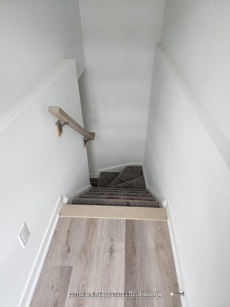 814 - 4263 Fourth Ave, Niagara Falls, L2E 0C2 | Image 3