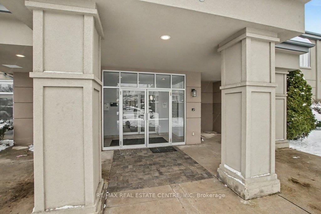 6365 Drummond Road, Unit 207 - Photo 5