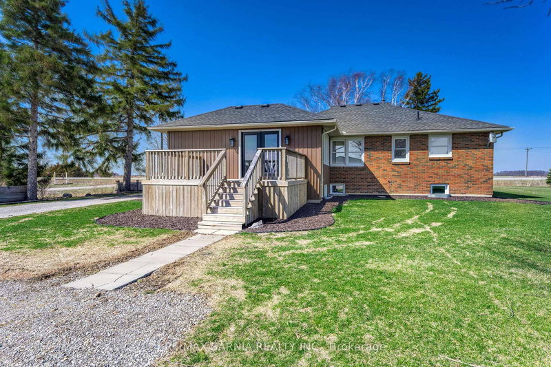 4083 LONDON Line, Plympton-Wyoming, N0N 1T0 | Image 3