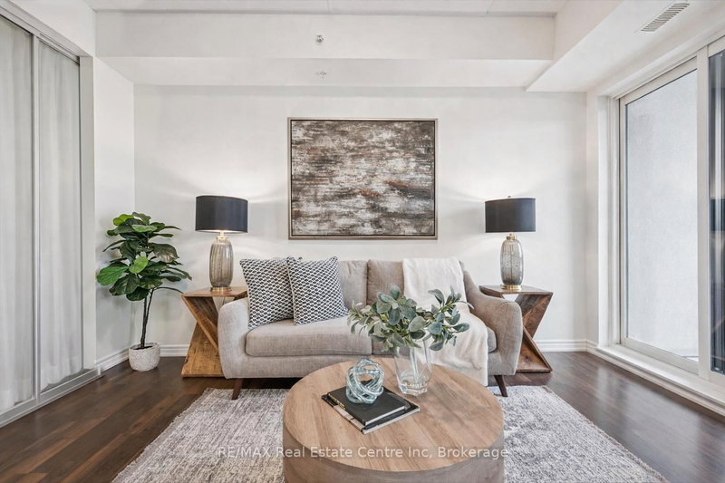 210 - 1280 Gordon St, Guelph, N1L 0N6 | Image 2