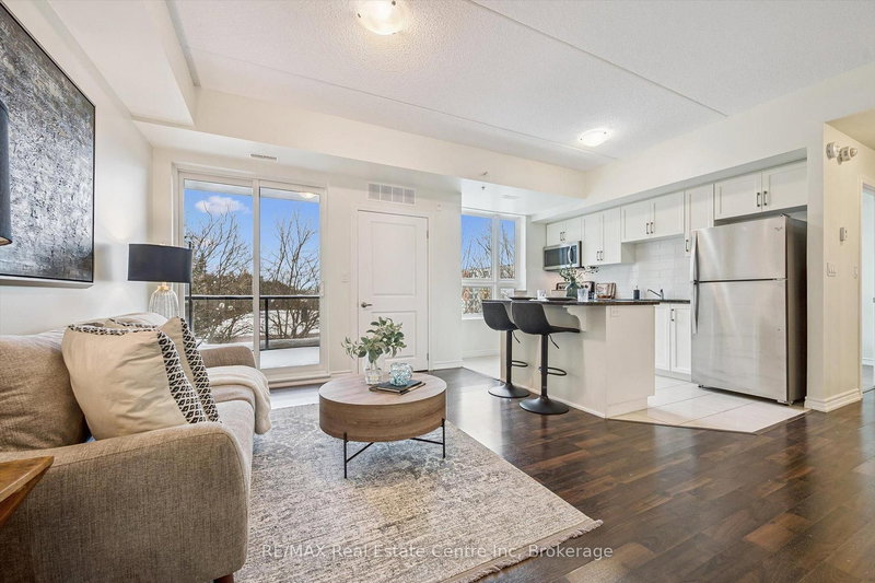 210 - 1280 Gordon St, Guelph, N1L 0N6 | Image 3