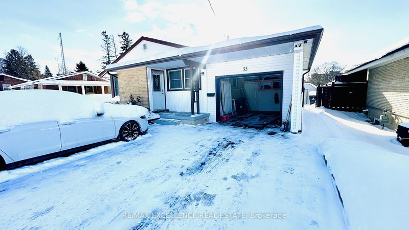 35 Siebert Ave, Kitchener, N2C 2A5 | Image 2