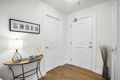 1206-250 Pall Mall Street, London East, Ontario image-0-4