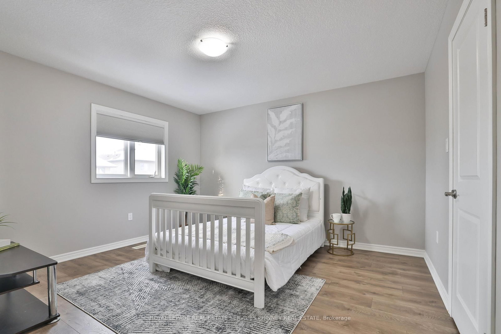 Detached House for sale at 15 Cutts Crescent, Hamilton, Ontario, L0R 1C0 - Binbrook - MLS: X12736906