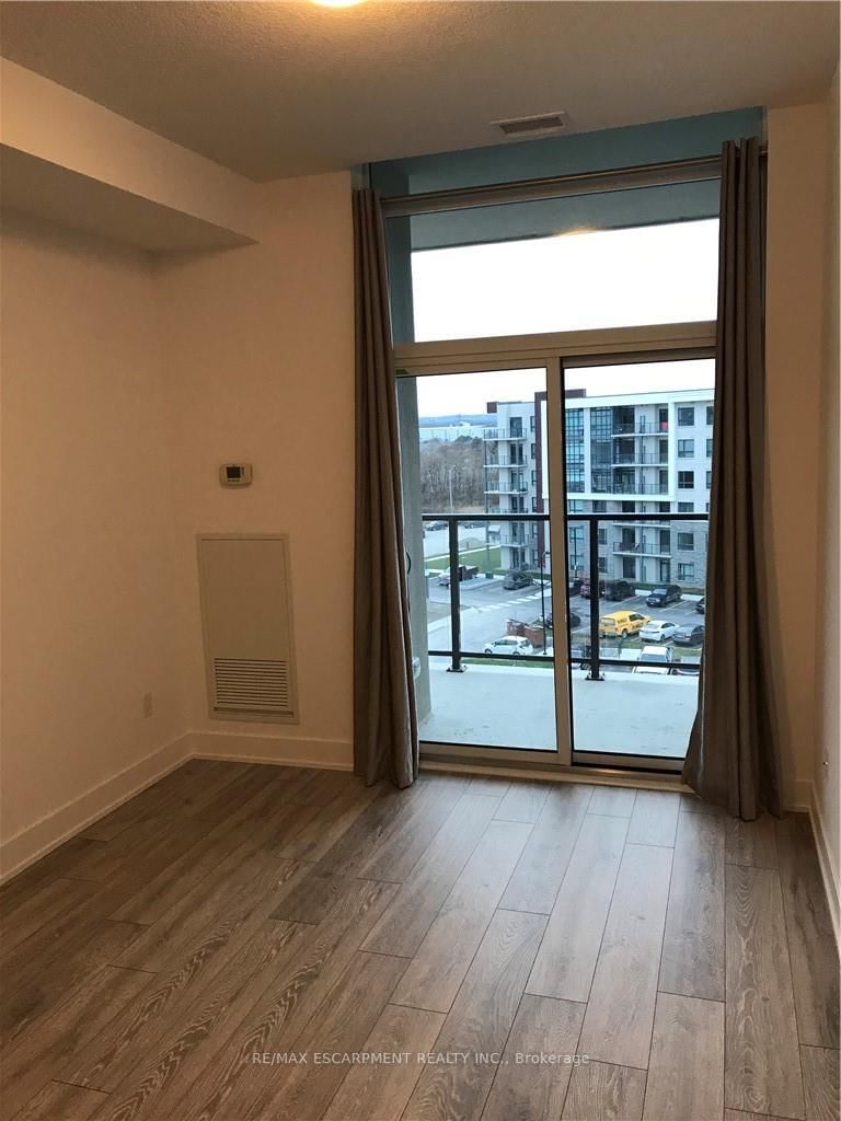 Condo for lease at 628-101 Shoreview Place, Hamilton, Ontario, L8E 0K2 - Lakeshore - MLS: X12737588