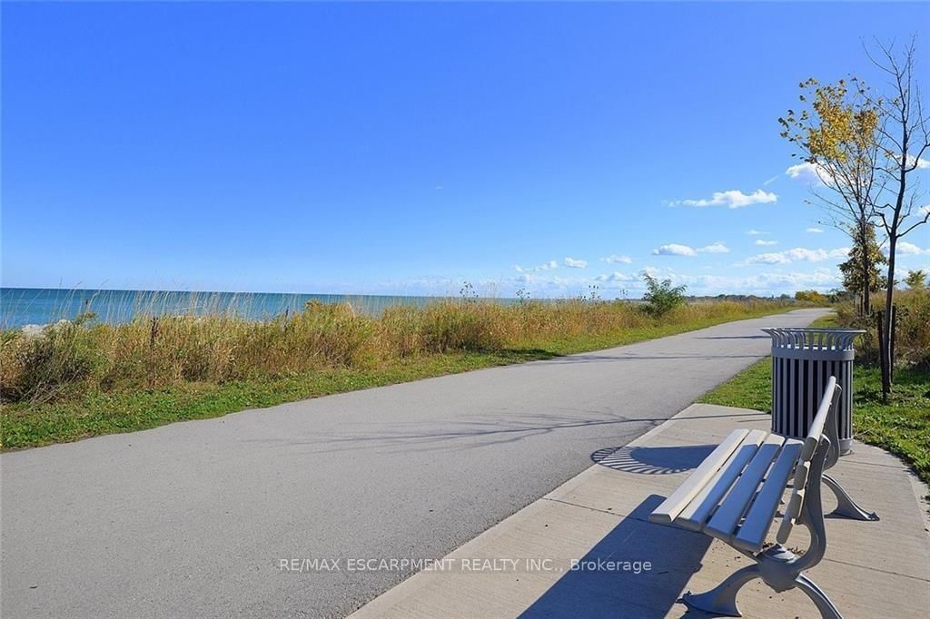 Condo for lease at 628-101 Shoreview Place, Hamilton, Ontario, L8E 0K2 - Lakeshore - MLS: X12737588