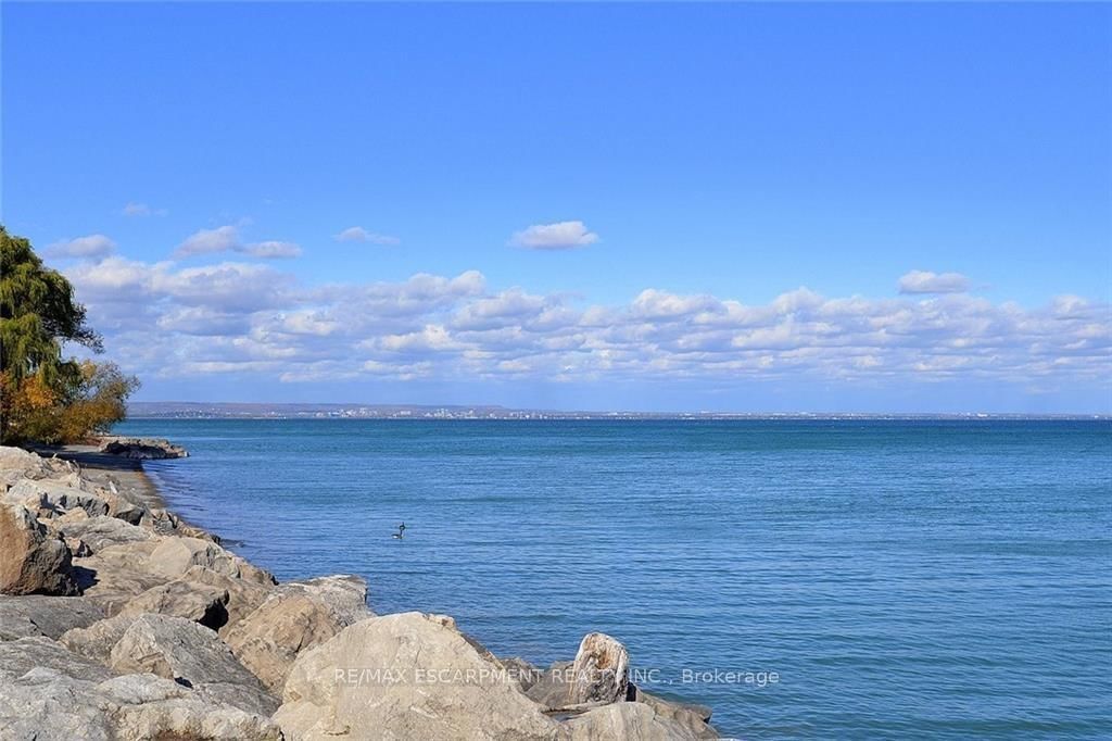 Condo for lease at 628-101 Shoreview Place, Hamilton, Ontario, L8E 0K2 - Lakeshore - MLS: X12737588