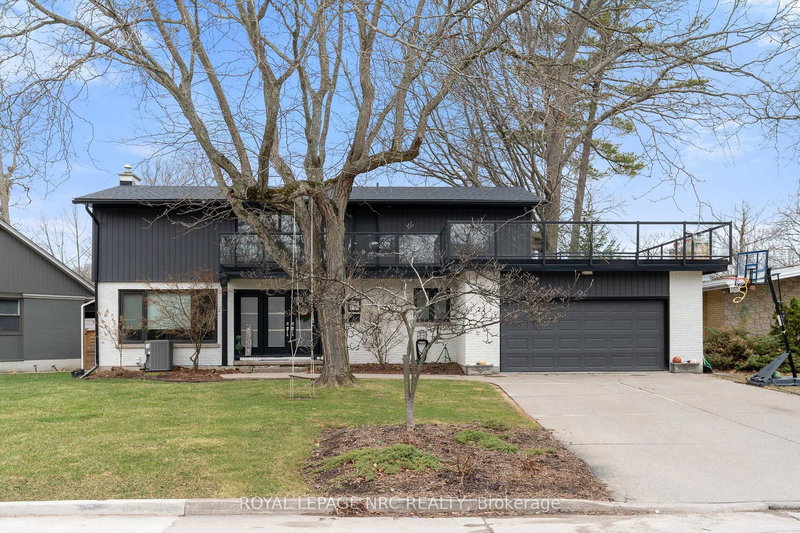 22 Briarfield Cres, St. Catharines, L2T 3T5 | Image 2