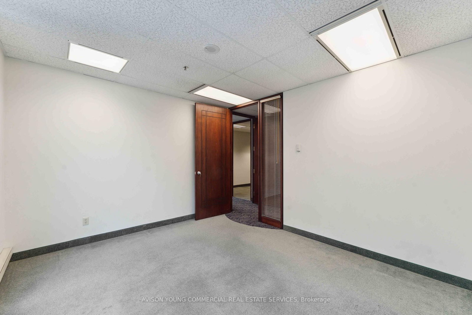 150 Metcalfe Street, Unit 1100 - Photo 17