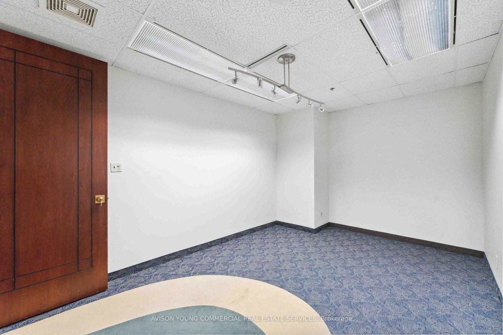 150 Metcalfe Street, Unit 1100 - Photo 32