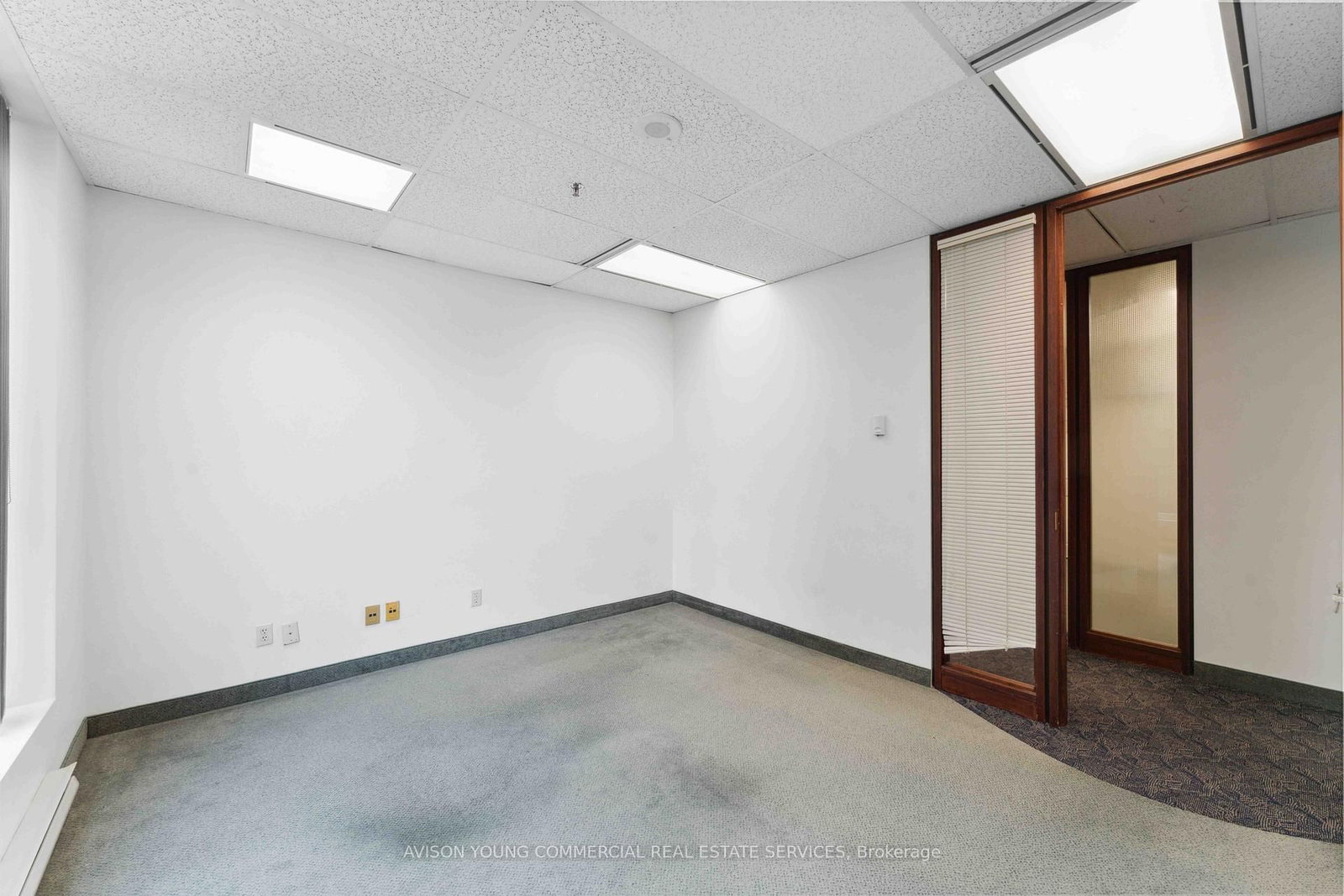 150 Metcalfe Street, Unit 1100 - Photo 37