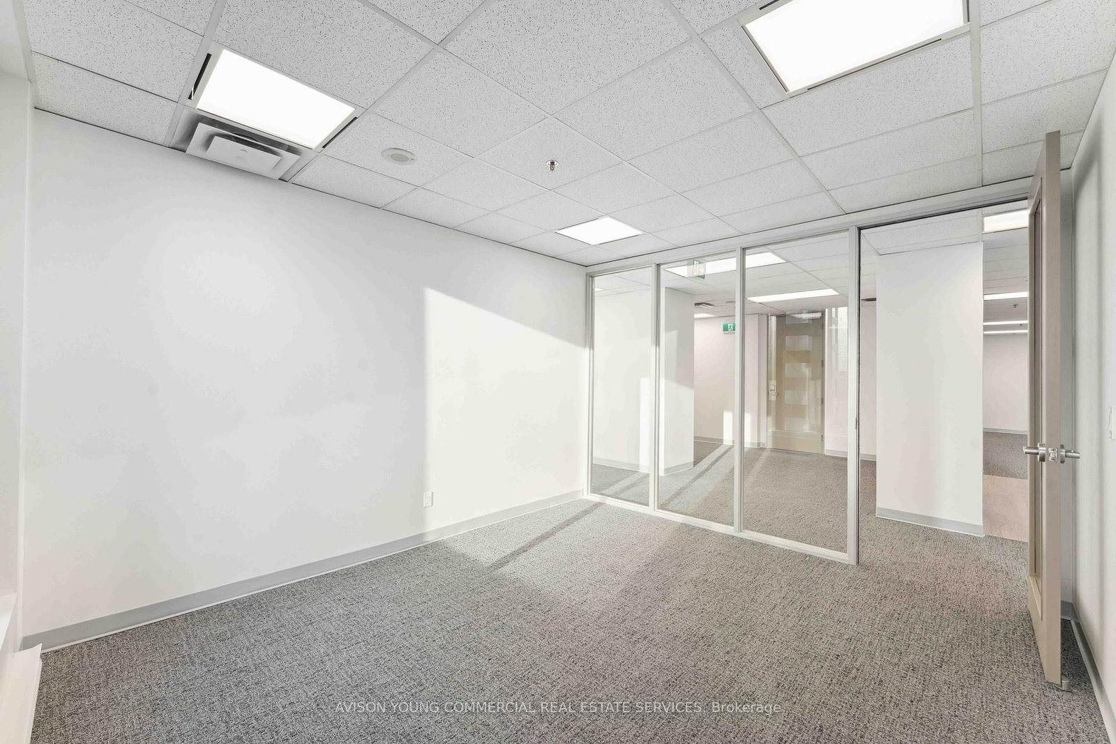 150 Metcalfe Street, Unit 1000 - Photo 13