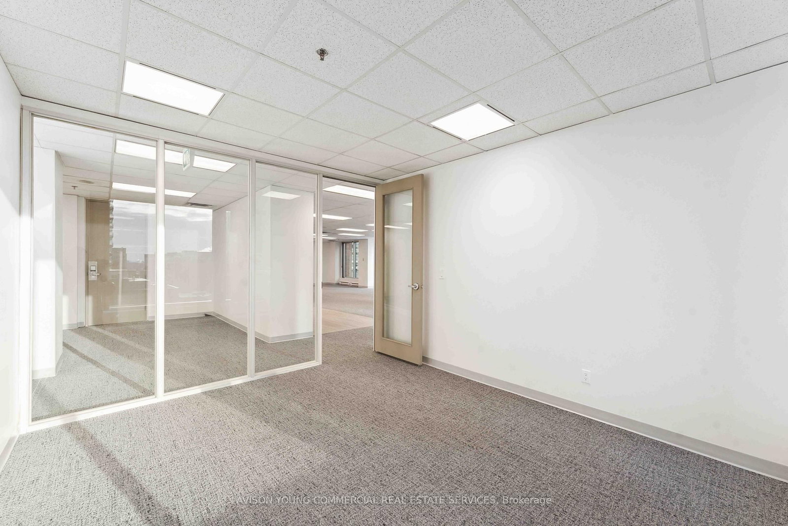 150 Metcalfe Street, Unit 1000 - Photo 14