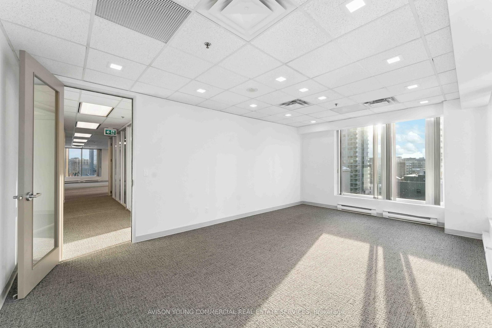 150 Metcalfe Street, Unit 1000 - Photo 7