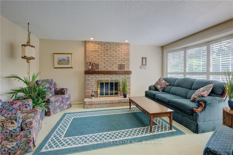 4 - 493 Beechwood Dr, Waterloo, N2T 1H8 | Image 3