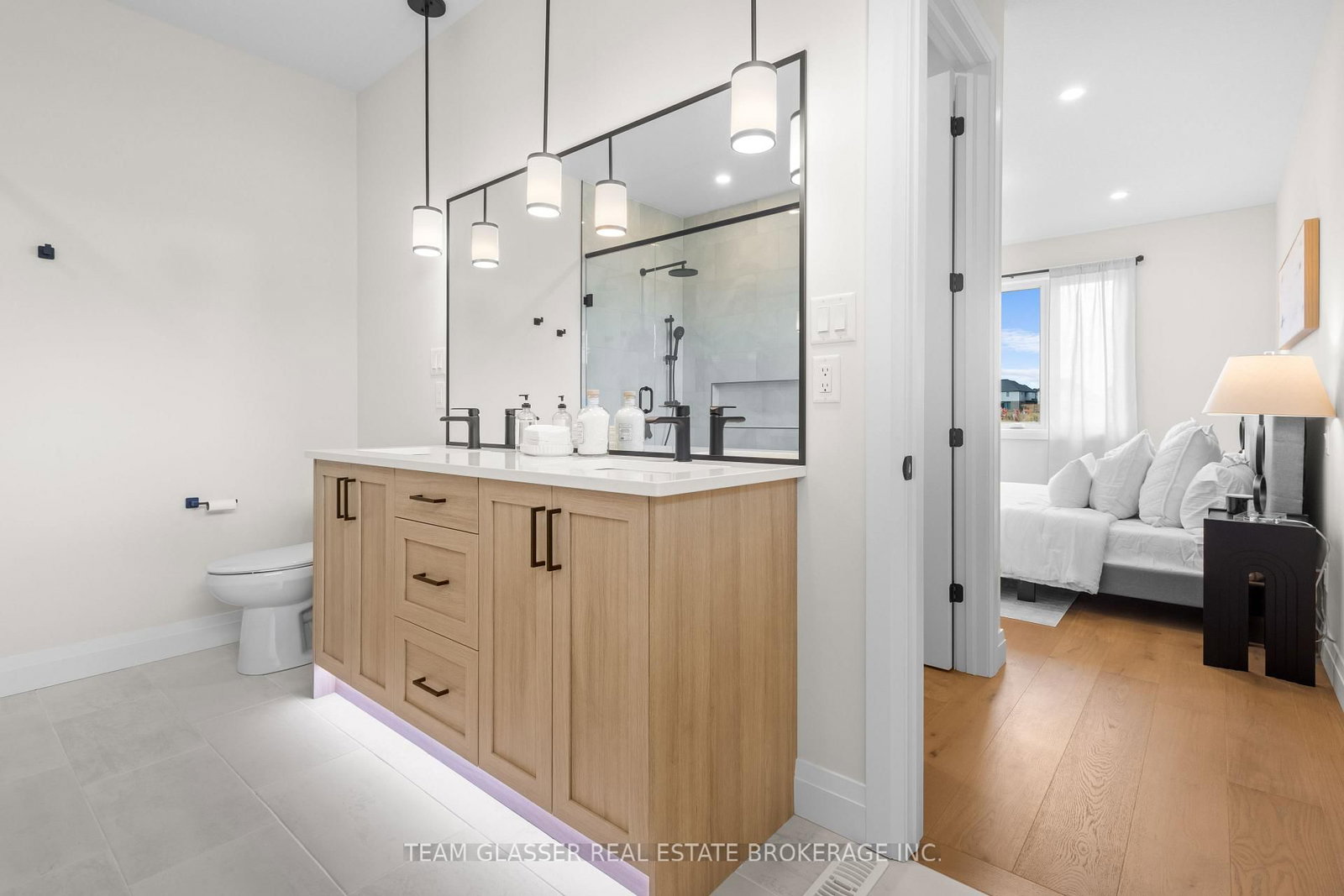 Detached House for sale at 70 Benner Boulevard, Middlesex Centre, Ontario, N0L 1R0 - Kilworth - MLS: X12737842