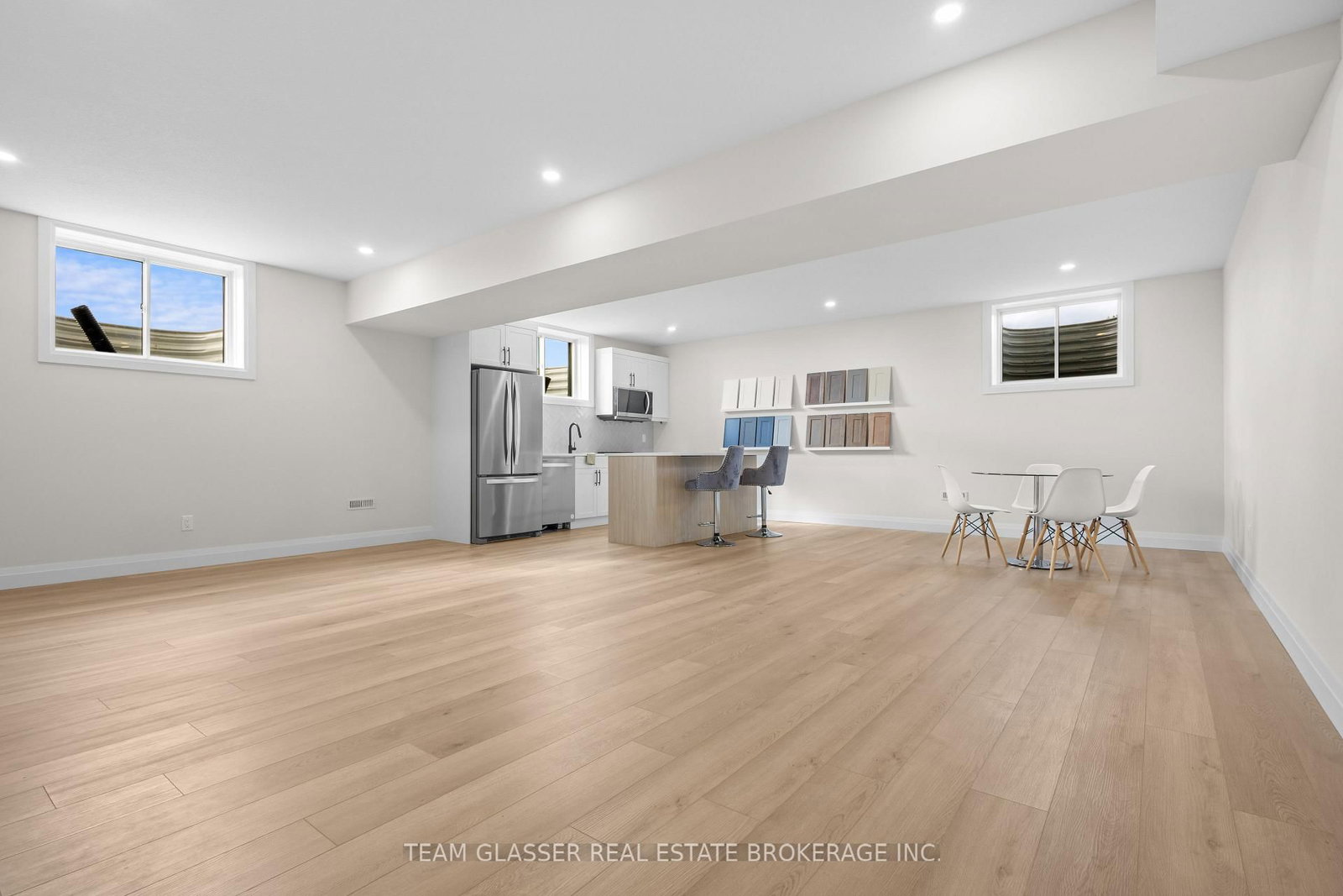 Detached House for sale at 70 Benner Boulevard, Middlesex Centre, Ontario, N0L 1R0 - Kilworth - MLS: X12737842