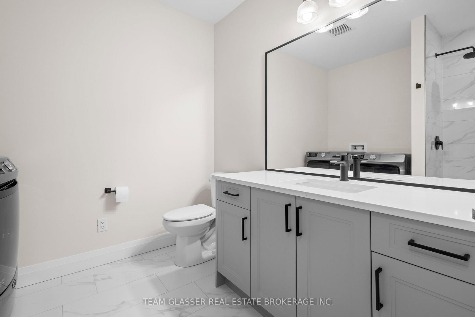 Detached House for sale at 70 Benner Boulevard, Middlesex Centre, Ontario, N0L 1R0 - Kilworth - MLS: X12737842