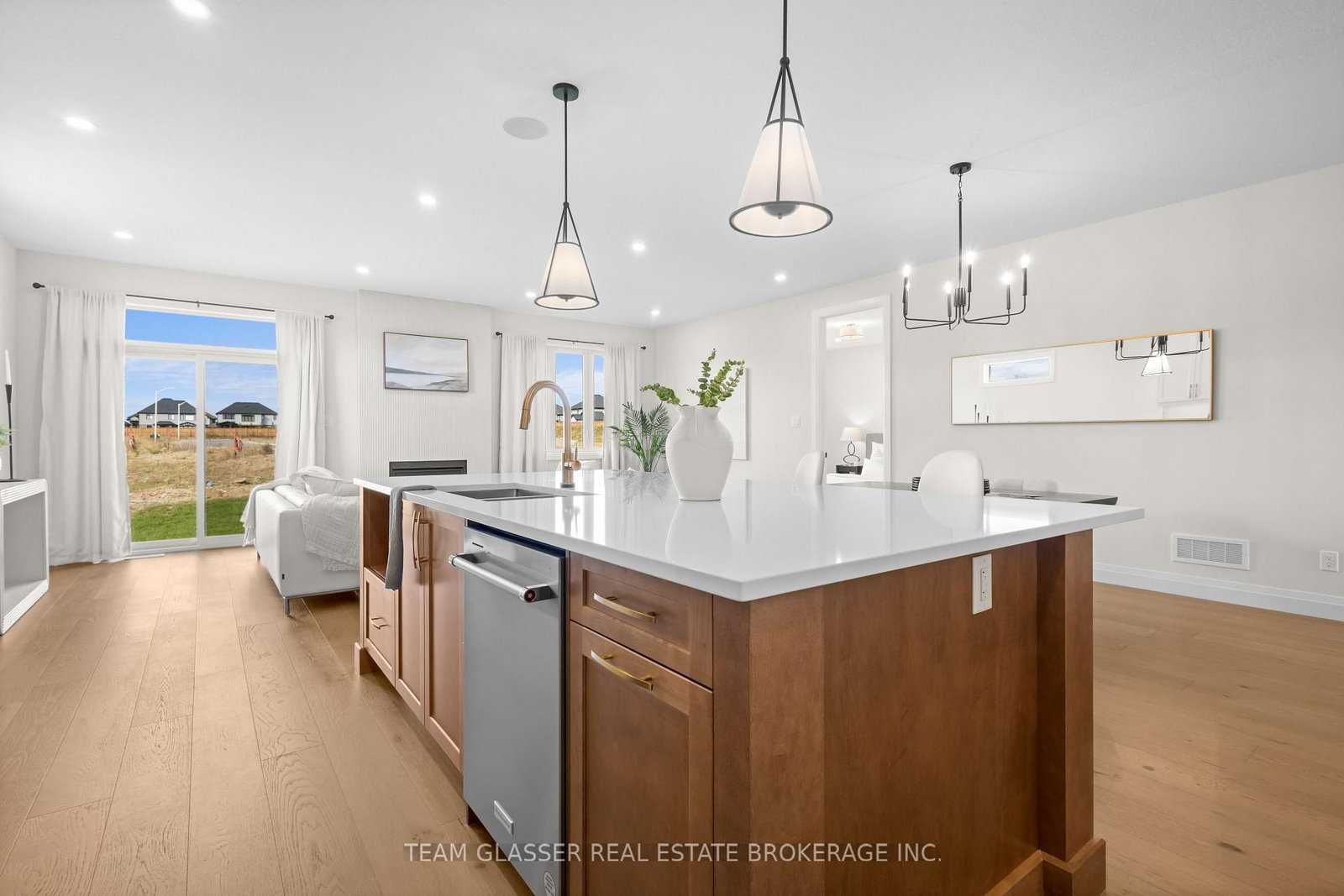 Detached House for sale at 70 Benner Boulevard, Middlesex Centre, Ontario, N0L 1R0 - Kilworth - MLS: X12737842