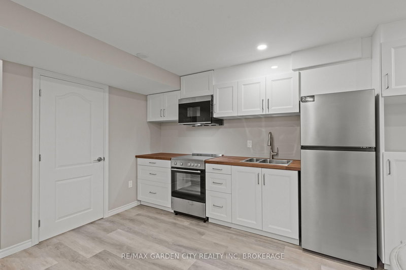 55 KLINE Cres, Pelham, L0S 1E5 | Image 3