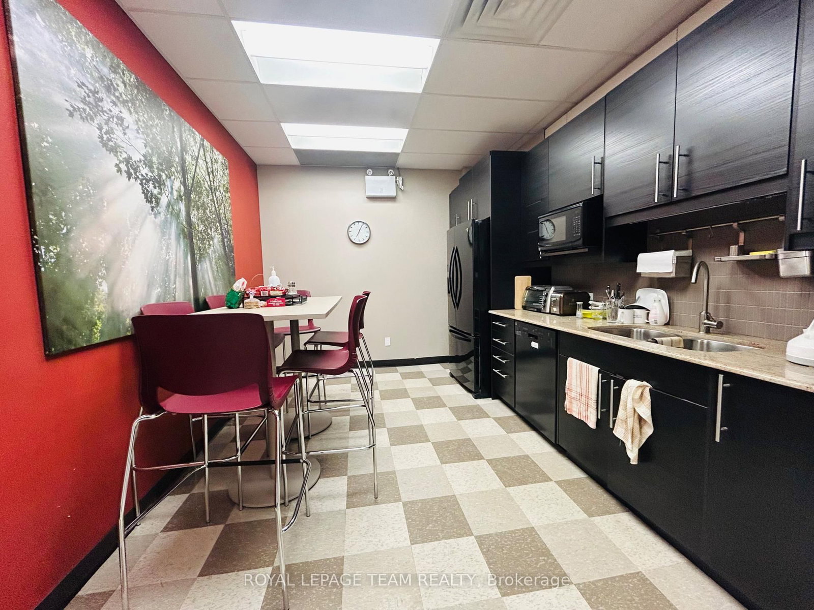 2068 Robertson Road, Unit 201 - Photo 13