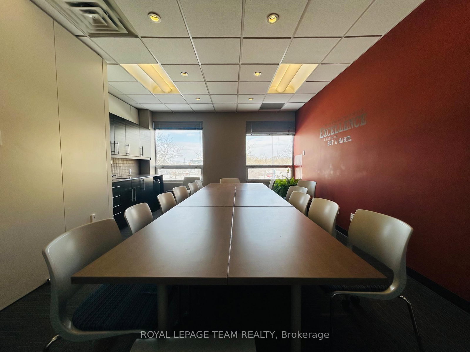 2068 Robertson Road, Unit 201 - Photo 25