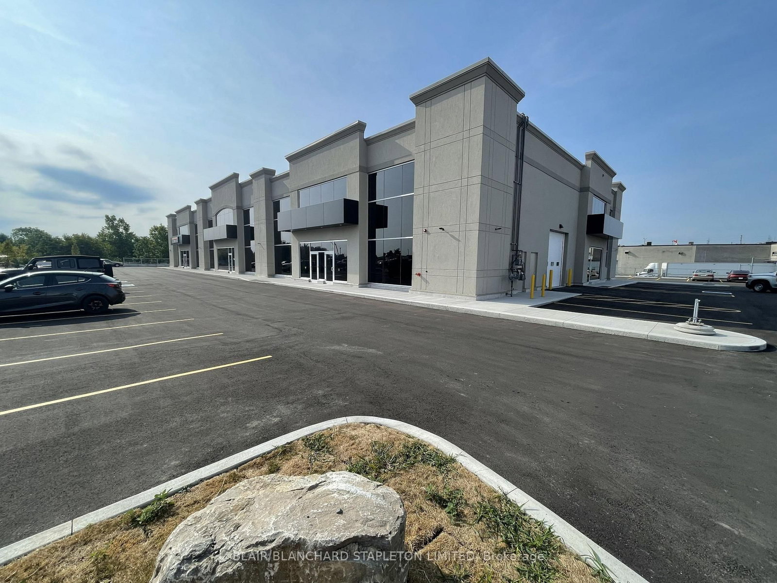 230 Lancing Street, Unit 1 - Photo 8