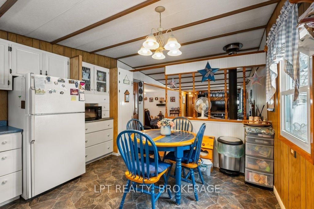 1023 Moon Road • Godfrey, ON photo 12
