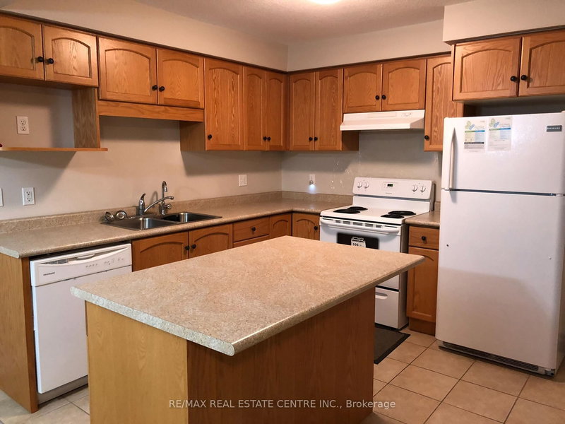 2 - 361 Arkell Rd, Guelph, N1L 1E5 | Image 2