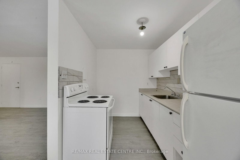 308 - 1172 Hamilton Rd, London East, N5W 1A9 | Image 3