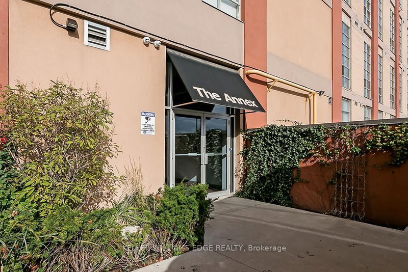 311 - 11 Rebecca St, Hamilton, L8R 3H7 | Image 2