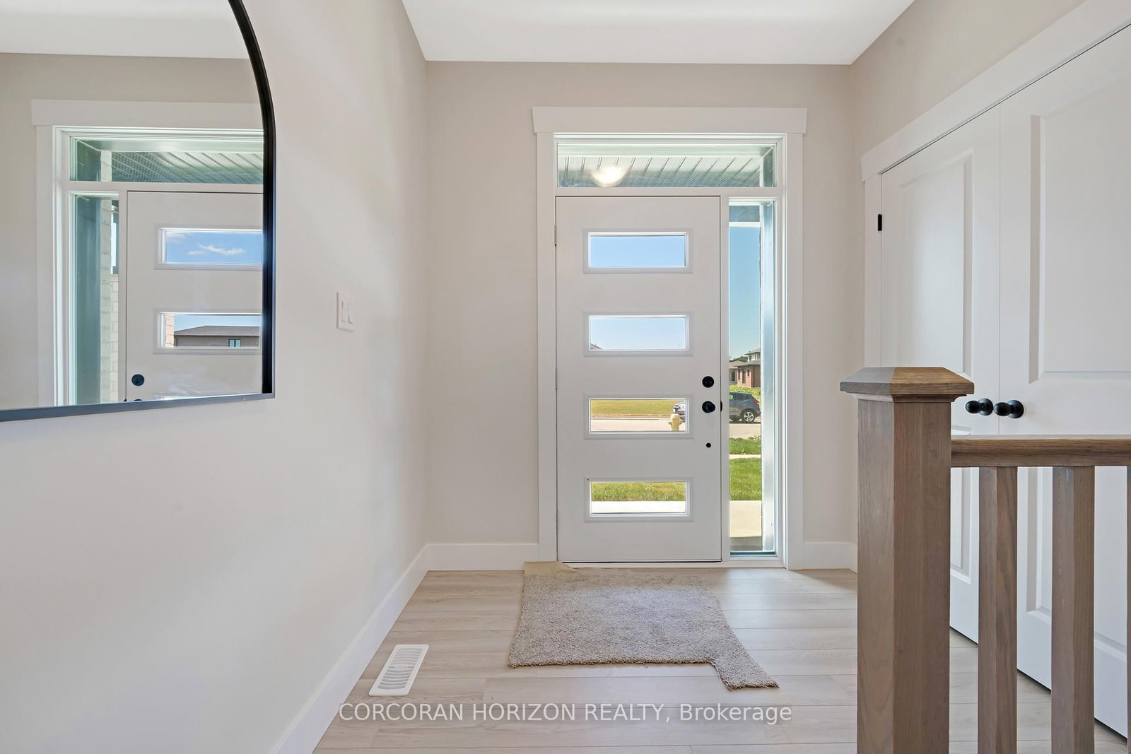 52 Moon Crescent - Photo 4