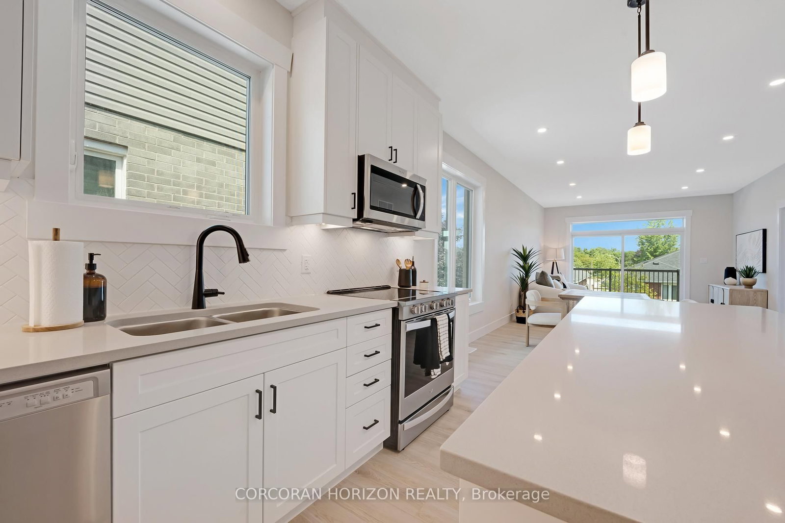 52 Moon Crescent - Photo 9