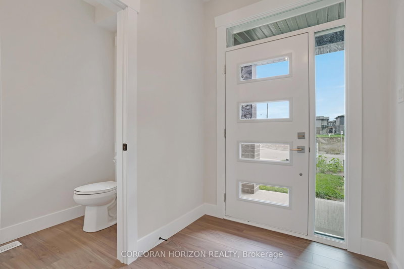 24 Moon Cres, Cambridge, N1S 5A7 | Image 3