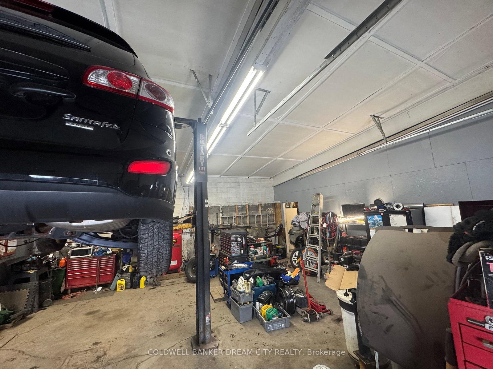 165 King Street W - Photo 12