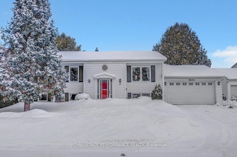 home for sale on 13 Mcmurdo Court