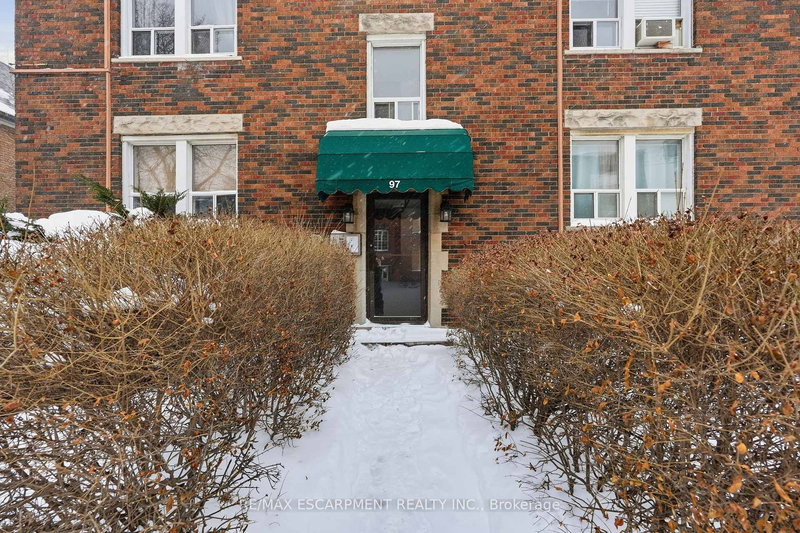 10 - 97 Connaught Ave, Hamilton, L8M 3C4 | Image 3