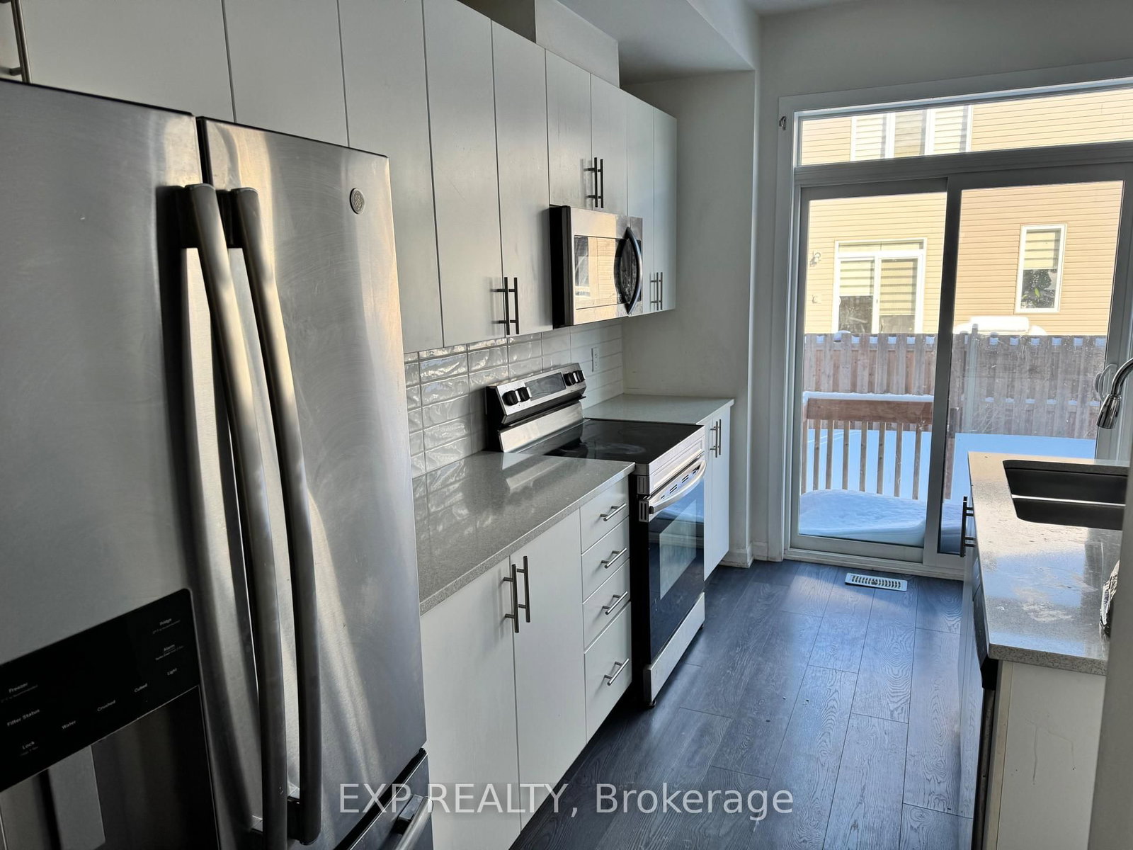 Townhouse for sale at 2063 Caltra Crescent, Ottawa, Ontario, K2J 6V4 - Barrhaven - Half Moon Bay - MLS: X12740126