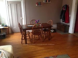 378 Stewart St, Peterborough, K9H 4B1 | Image 2